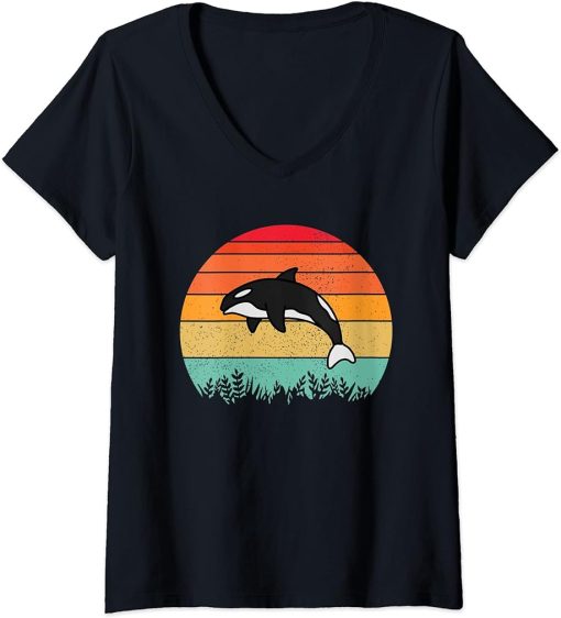 Womens Retro Sunset Vintage Cute Orca Whale Lover Gift for Adults V-Neck T-Shirt